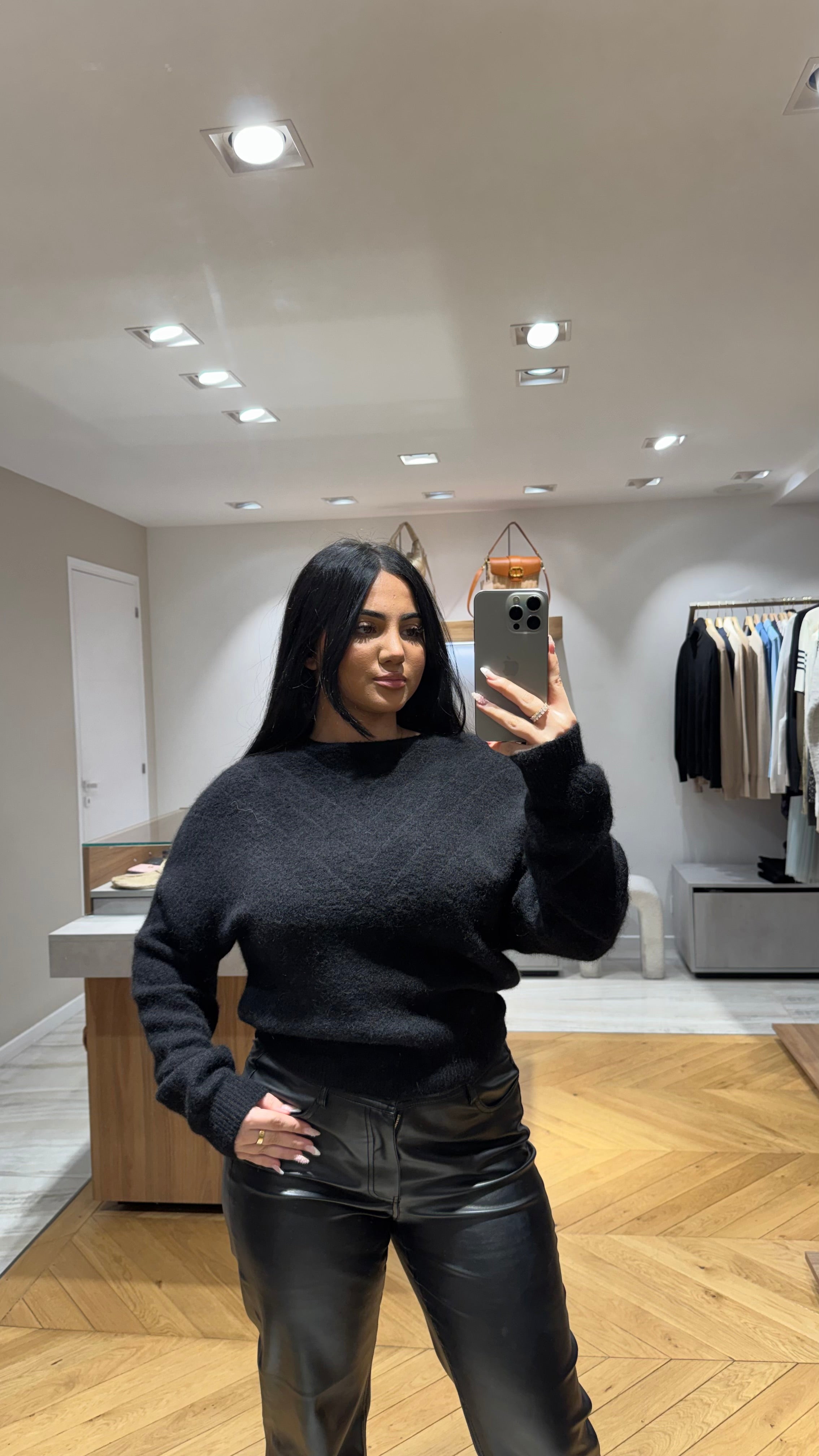 Pull Aloise