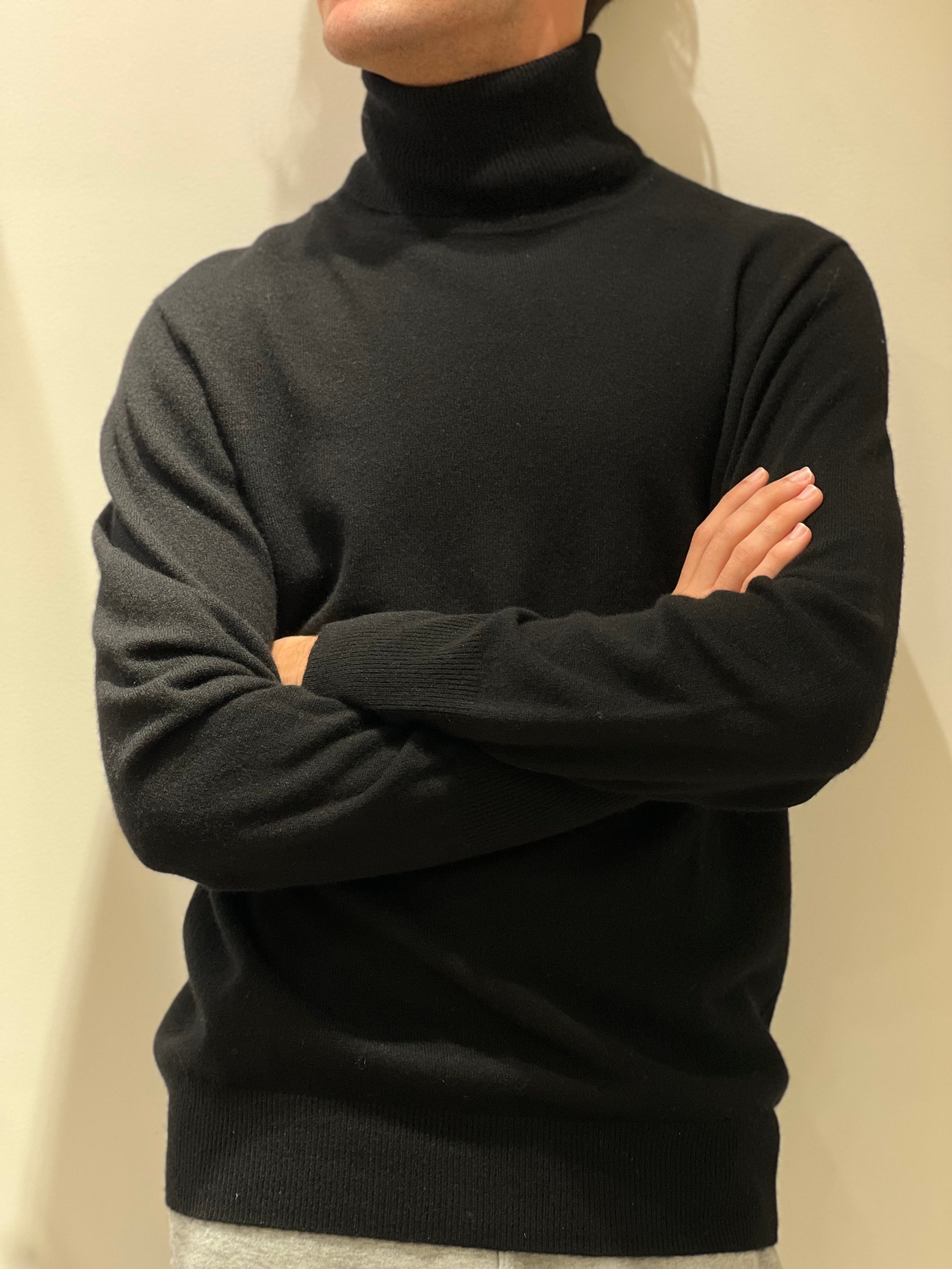 Col roulé noir hommes