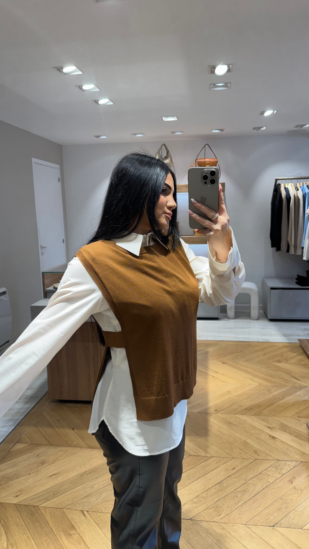 Par dessus chemise café