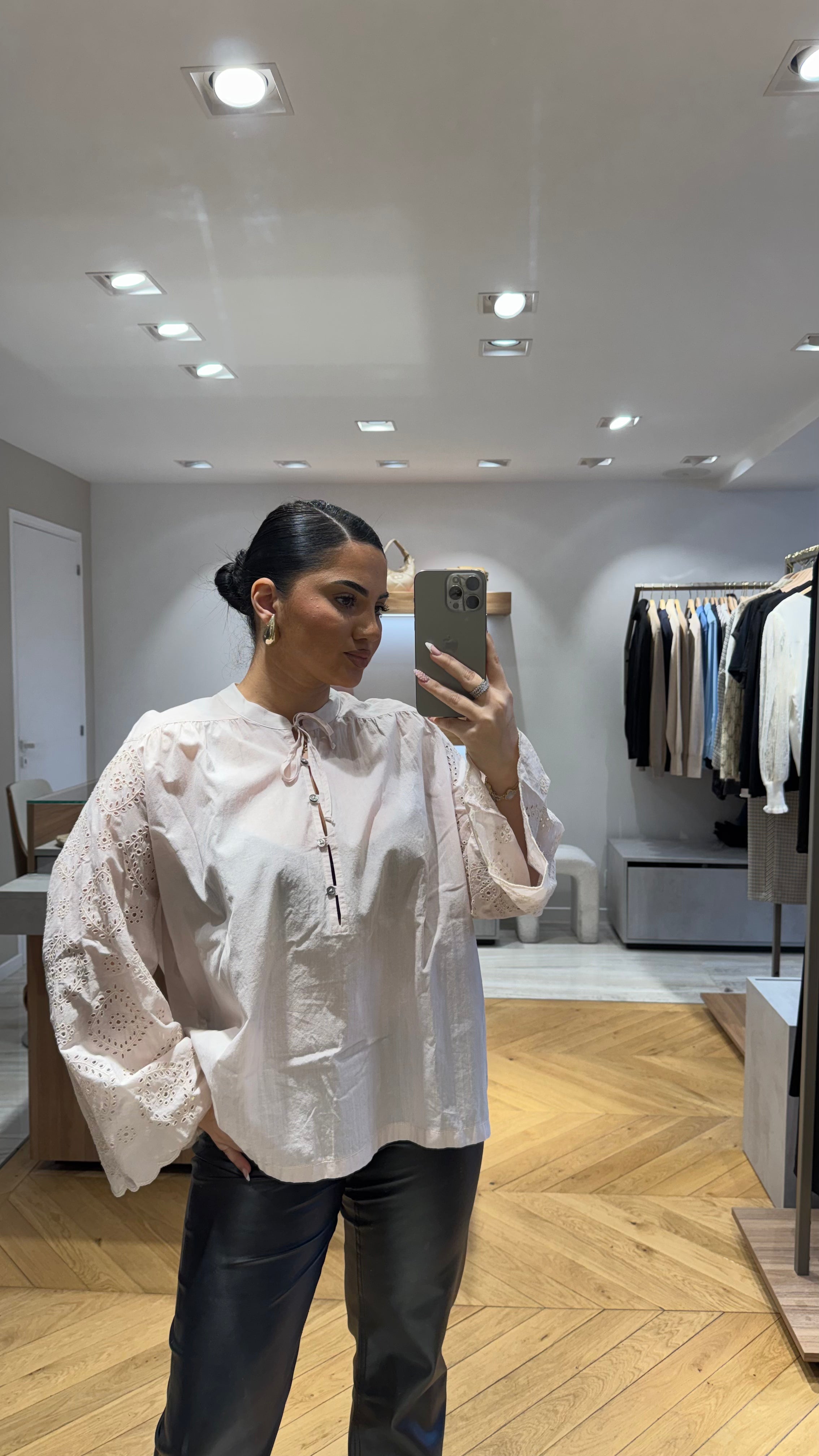 Blouse brodées Selena